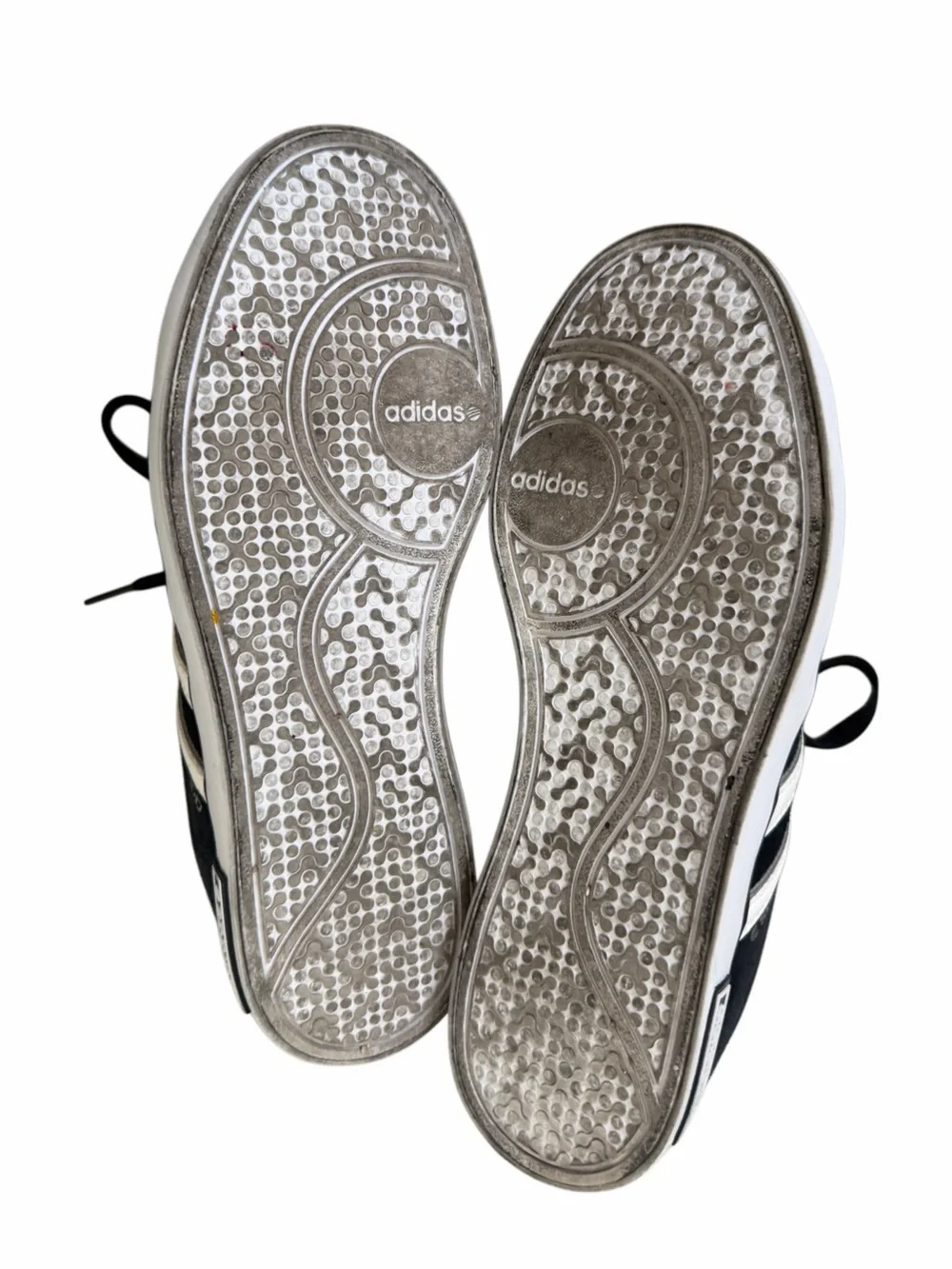 Adidas SE Daily Vulc Low-Top Lifestyle Sneakers